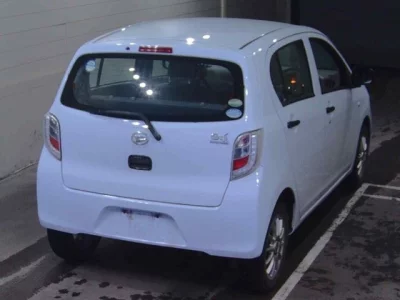 Daihatsu MIRA E S  с аукциона в Японии