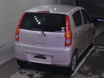 Daihatsu MIRA  с аукциона в Японии