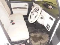 Daihatsu MOVE CANBUS лот № 4055 оценка 3.5  с аукциона в Японии 3