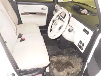 Daihatsu MOVE CANBUS  с аукциона в Японии