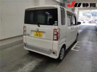 Toyota PIXIS MEGA лот № 2018 оценка RA  с аукциона в Японии 4