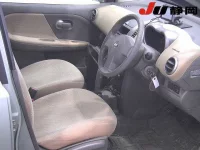 Nissan NOTE лот № 60 оценка 3.5  с аукциона в Японии 2