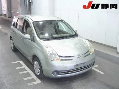Nissan NOTE  с аукциона в Японии