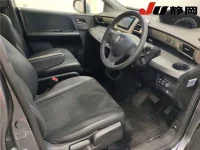 Honda FREED лот № 3004 оценка 4  с аукциона в Японии 2