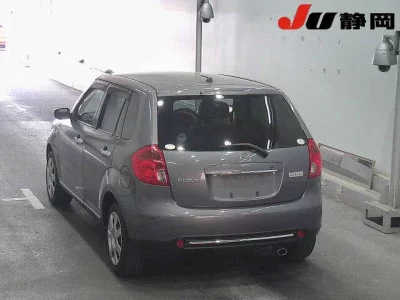 Mazda VERISA  с аукциона в Японии