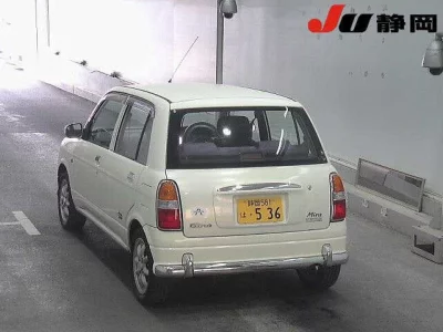 Daihatsu MIRA