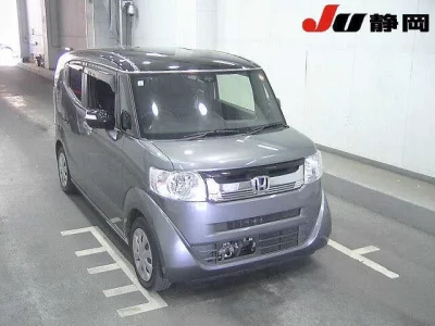 Honda N BOX SLASH