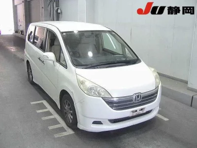 Honda STEP WAGON  с аукциона в Японии