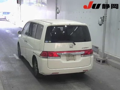 Honda STEP WAGON  с аукциона в Японии