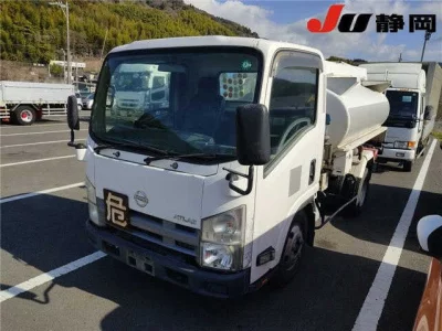 Nissan ATLAS  с аукциона в Японии