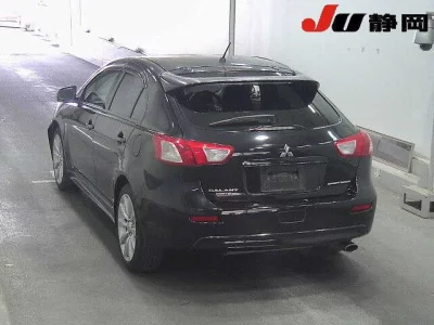 Mitsubishi GALANT FORTIS