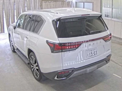 Lexus LX