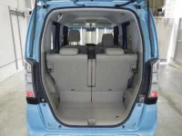 Honda N BOX лот № 2201 оценка 3.5  с аукциона в Японии 8