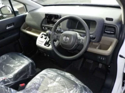 Honda FREED  с аукциона в Японии