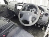 Nissan CARAVAN VAN лот № 8651 оценка R  с аукциона в Японии 2