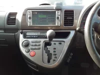 Toyota WISH лот № 3174 оценка R  с аукциона в Японии 8