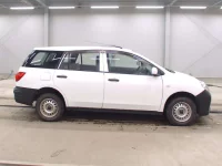 Nissan AD лот № 3050 оценка 4  с аукциона в Японии 2