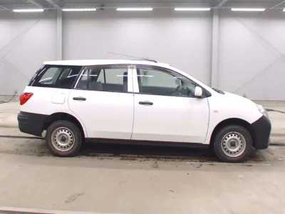 Nissan AD  с аукциона в Японии