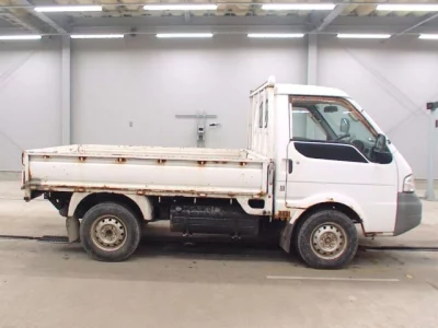 Nissan VANETTE TRUCK
