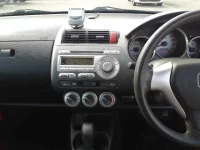 Honda FIT лот № 5515 оценка 3  с аукциона в Японии 8