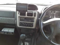 Mitsubishi PAJERO IO лот № 3145 оценка 3  с аукциона в Японии 8