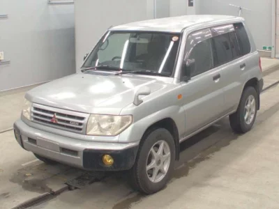 Mitsubishi PAJERO IO