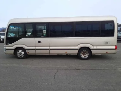 Toyota COASTER