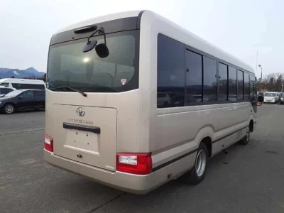 Toyota COASTER