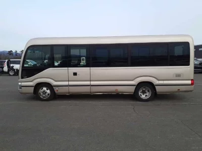 Toyota COASTER