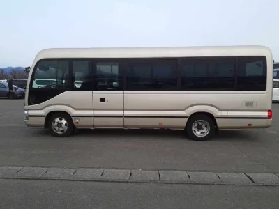 Toyota COASTER