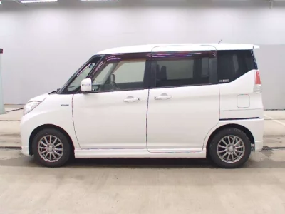 Mitsubishi DELICA D2