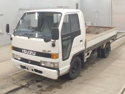 Isuzu ELF