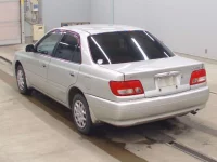 Toyota CARINA лот № 3330 оценка R  с аукциона в Японии 5