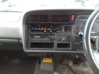 Toyota HIACE VAN лот № 3309 оценка 2  с аукциона в Японии 8
