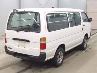 Toyota HiAce Van