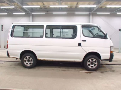 Toyota HiAce Van