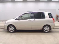 Toyota RAUM лот № 5567 оценка 3  с аукциона в Японии 3