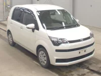 Toyota SPADE лот № 5574 оценка 3.5  с аукциона в Японии 4