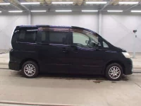 Nissan SERENA лот № 5564 оценка 3.5  с аукциона в Японии 2