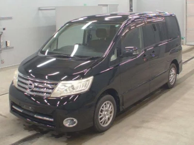 Nissan SERENA  с аукциона в Японии