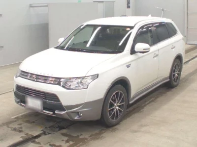 Mitsubishi OUTLANDER PHEV
