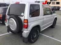Mitsubishi PAJERO MINI лот № 2 оценка 3.5  с аукциона в Японии 5