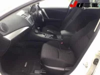 Mazda AXELA лот № 2066 оценка 3.5  с аукциона в Японии 2