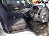 Mazda BONGO лот № 1014 оценка 3.5  с аукциона в Японии 3