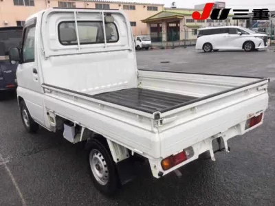 Nissan CLIPPER TRUCK  с аукциона в Японии