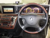 Nissan ELGRAND лот № 17 оценка 3.5  с аукциона в Японии 2