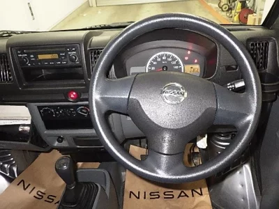 Nissan CLIPPER VAN