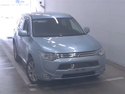 Mitsubishi OUTLANDER PHEV
