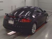 Audi TT лот № 10502 оценка 4  с аукциона в Японии 1