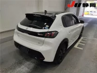 Peugeot 208 лот № 3017 оценка 4  с аукциона в Японии 4